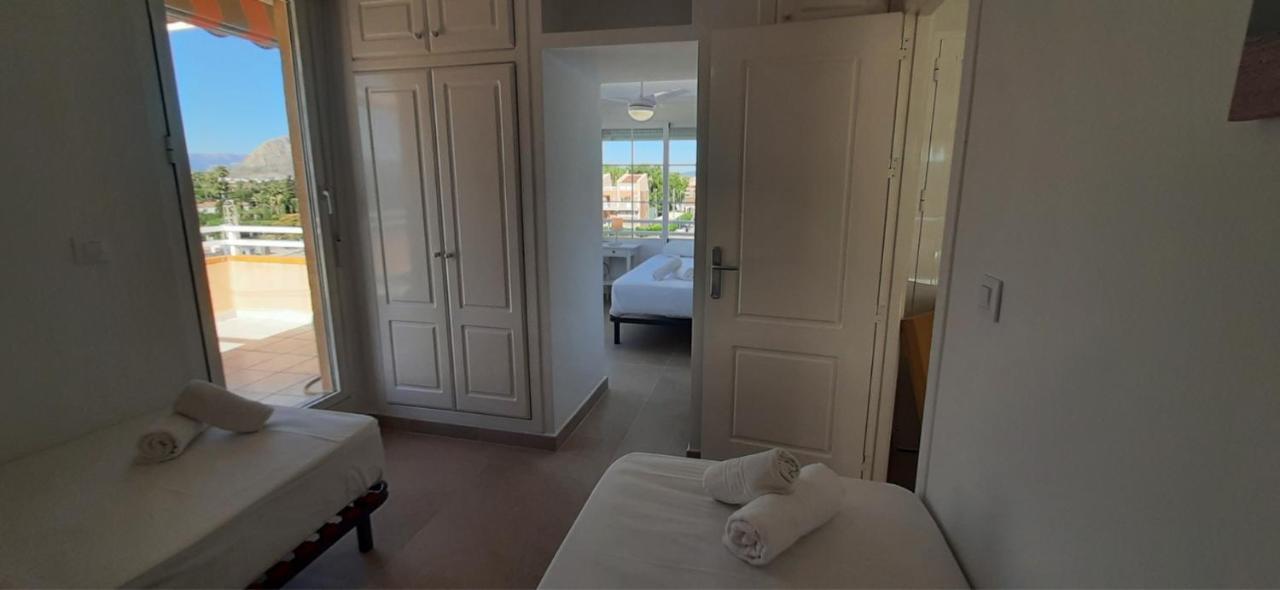 Appartement Atico En Urb Bahia De De Vacaciones Mar Por Medio *